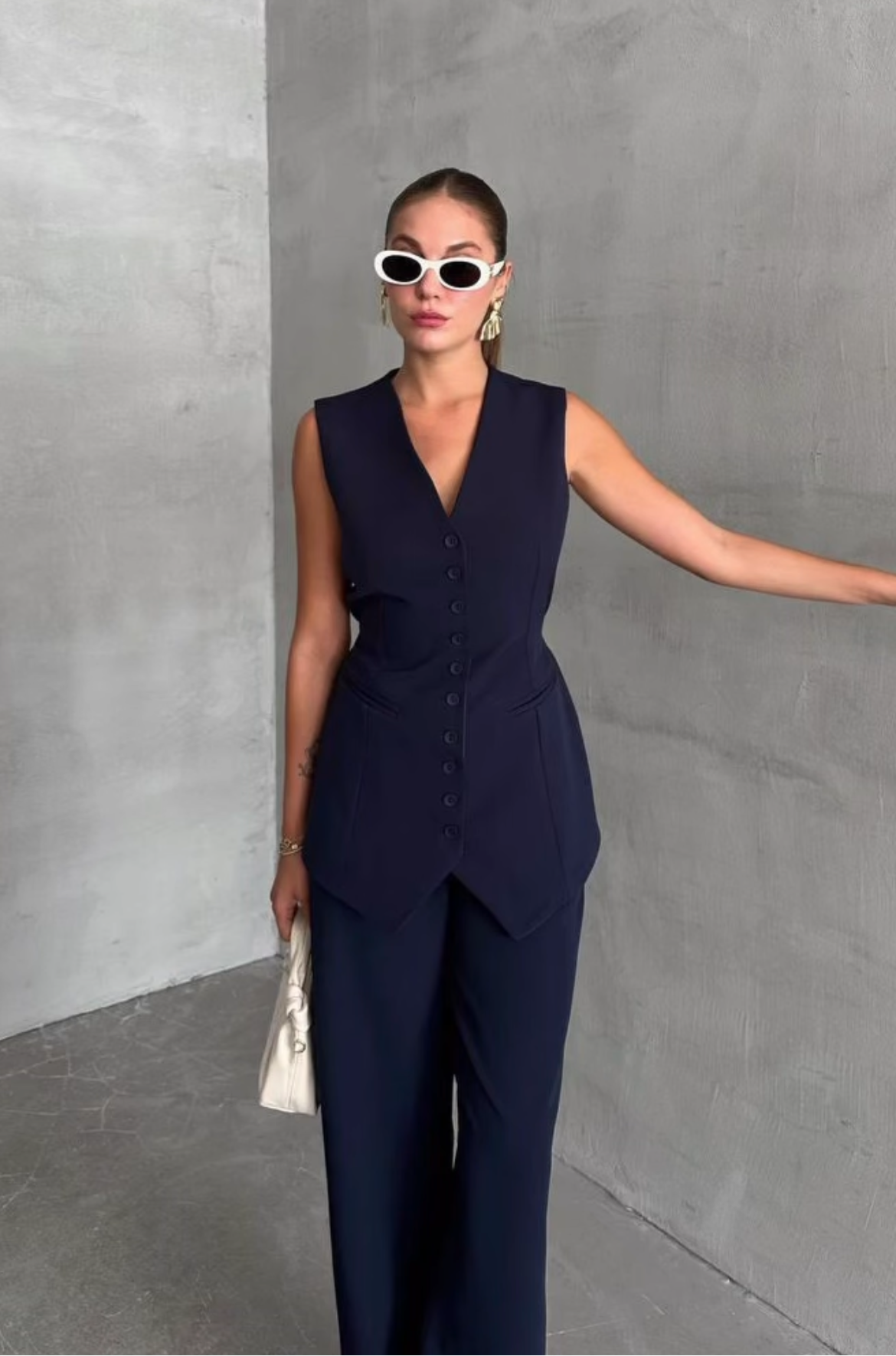 Sleeveless Blue Formal Set
