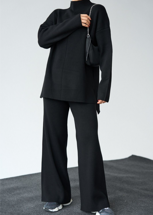 Semi High Neck Black Coord