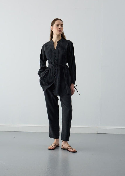 Button Down Pleated Black Set