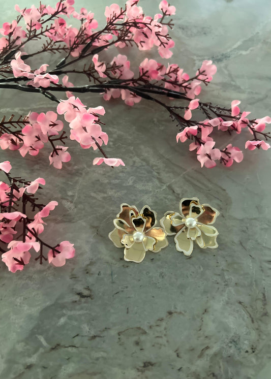 Gold Petals