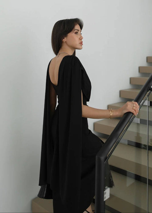 Noir Drape