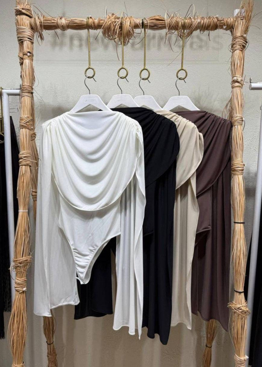 Noir Drape