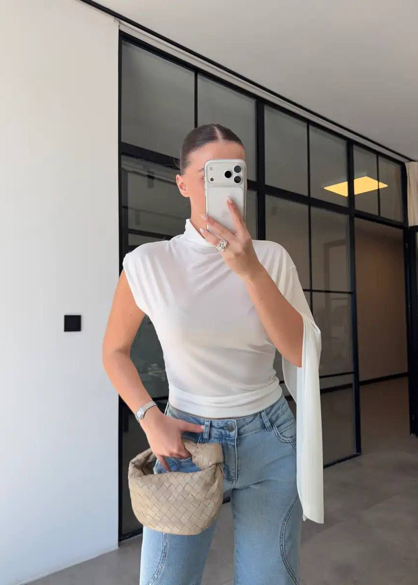 Pearl Mockneck Top