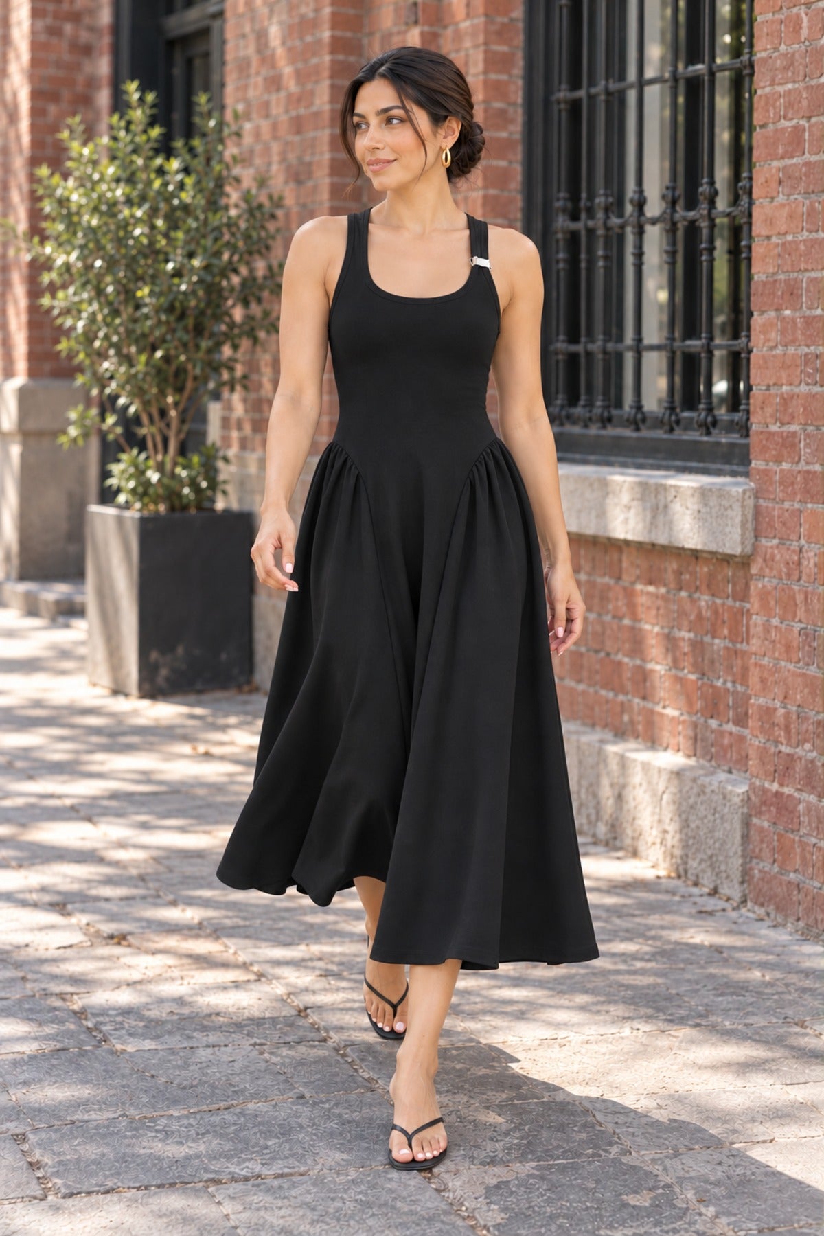 Clasp Dress in Black, walking